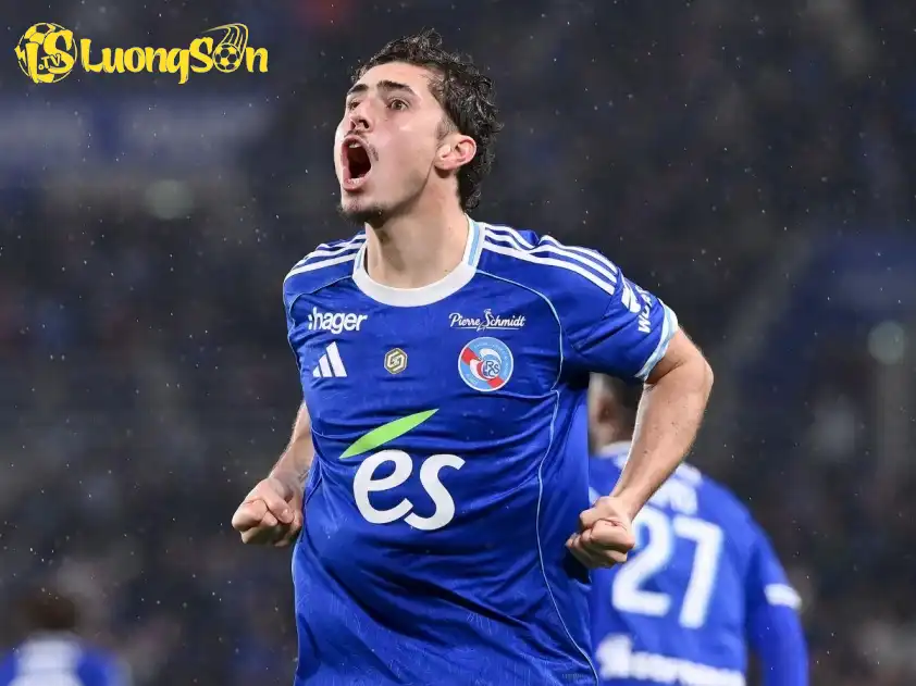 Strasbourg vẫn đang có phong độ tương đối tốt tại Ligue 1 mùa này